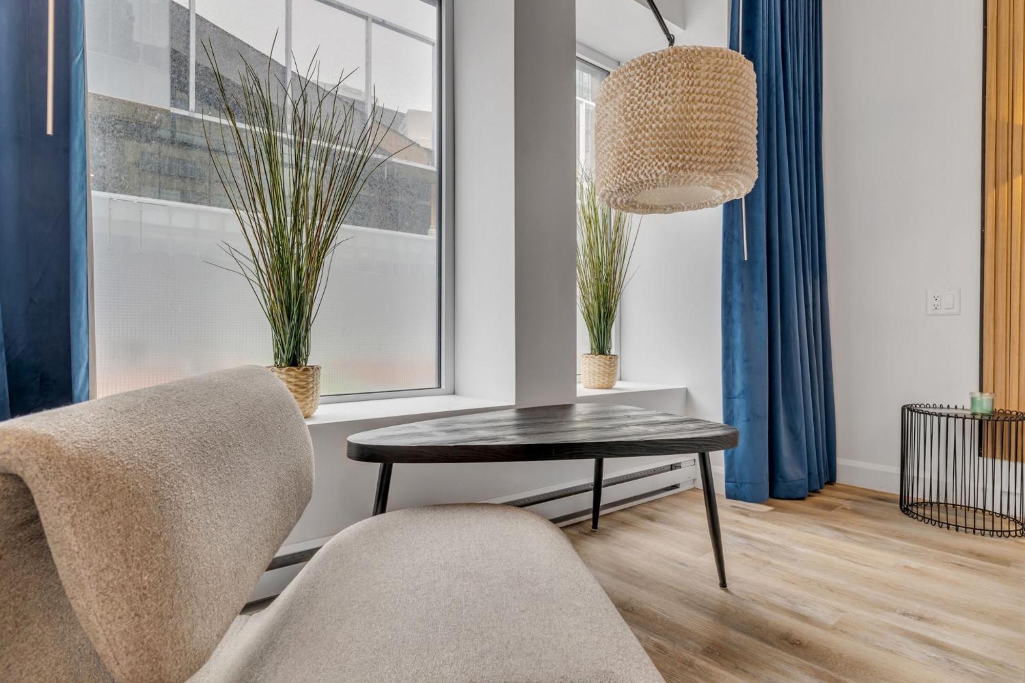 Initial / Libre / Centre-ville De Apartment Quebec City